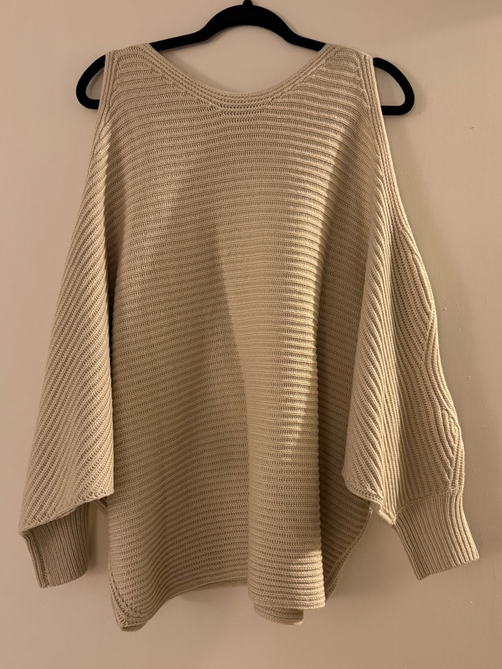 KYE MI Women's Cream Ribbed Cold-Shoulder Sweater